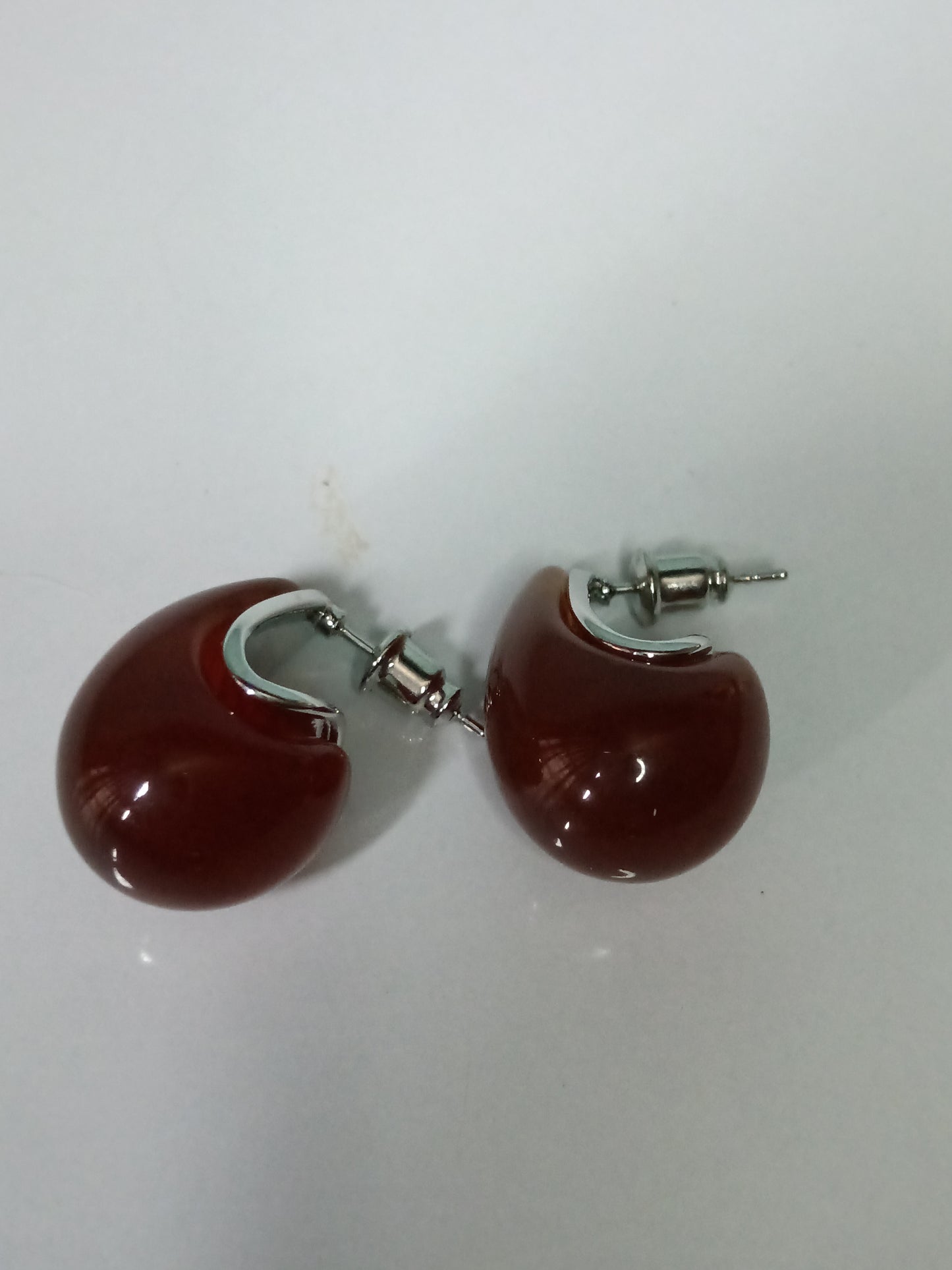 Aretes de gota color carey