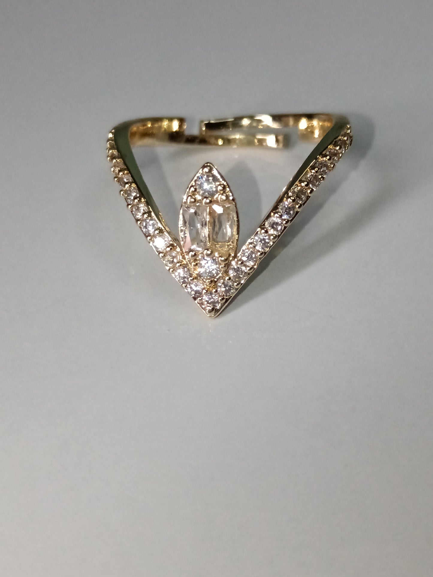 Anillo tiara